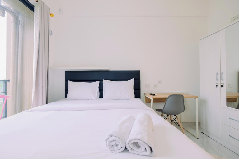 Bedroom 3, Good Studio At Sky House Bsd Apartment Near Aeon Mall, South Tangerang