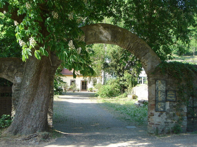 Exterior 4, Lindenblatt ' Right, Mayen-Koblenz