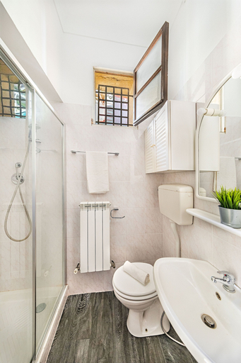 Bathroom 3, Sanremo Centro 3-6 by Wonderful Italy, Imperia