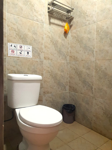 Bathroom 4