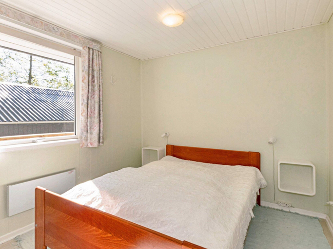 Bedroom 2, 4 Star Holiday Home in Fur, Skive