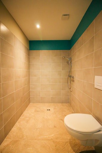 Others 2, Vita, Jacuzzi Partage & Parking avec Borne de Recharge Voiture Electrique, Dordogne