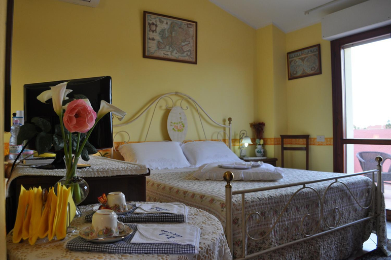 Others 3, Ariedo Bed And Breakfast, Cagliari