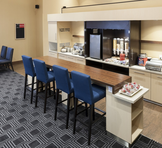 Food & Drinks 4, TownePlace Suites by Marriott Dallas Las Colinas, Irving