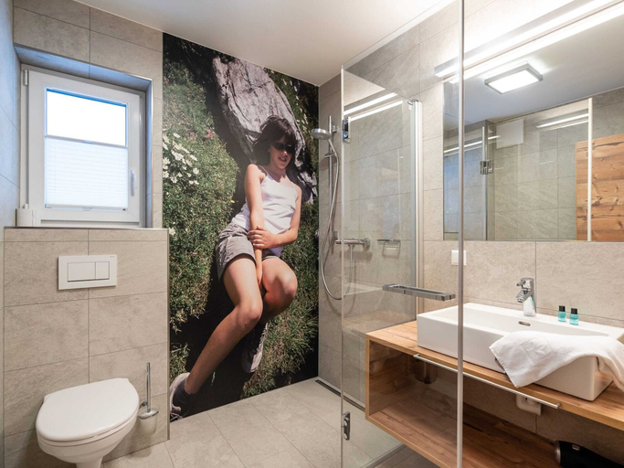 Bathroom 3, Chalet in Mauterndorf near Ski Lift, Tamsweg