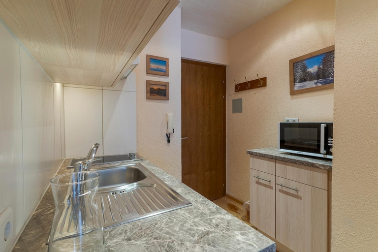 Dining Room 7