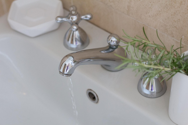 Bathroom sink 5, Como Lake Vista by My Home in Como, Como