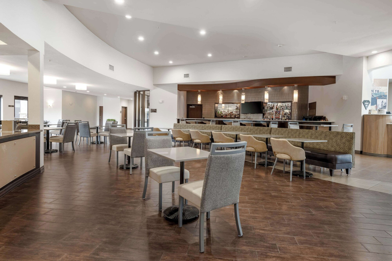 Food & Drinks 5, Best Western Premier Bryan College Station, Brazos