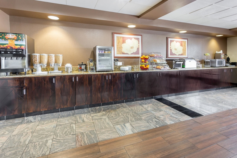 Food & Drinks, Wingate by Wyndham - Joliet, Will