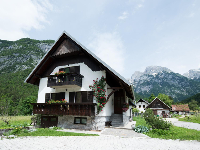 Others 4, Apartments and rooms Natasa 2, Bovec