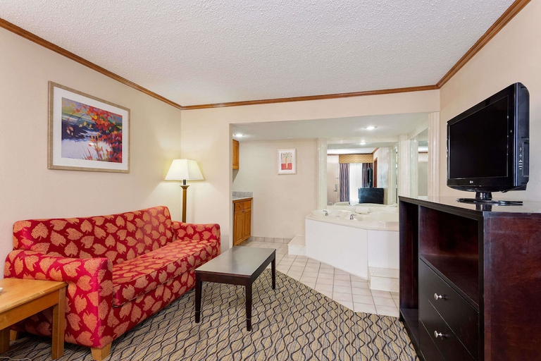 Others 5, Baymont by Wyndham Kalamazoo East, Kalamazoo
