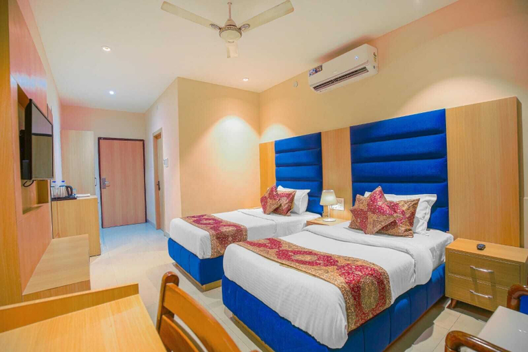 Bedroom 2, Hotel Ricky Intl by Sahibs Hotels, Amritsar