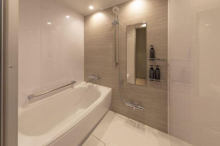 Bathroom 21
