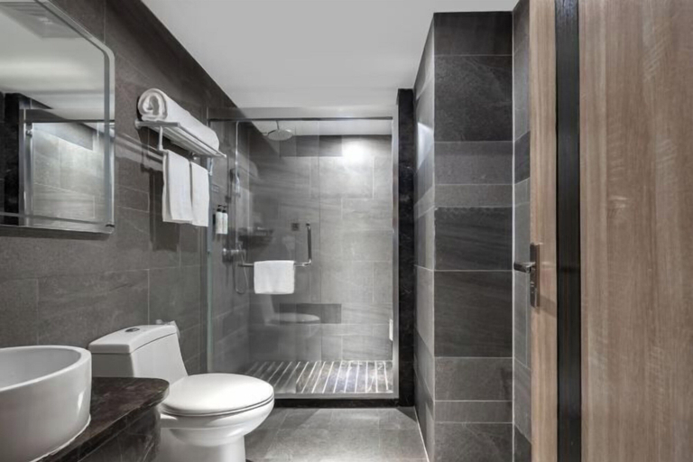 Bathroom 4, Metropolis Hotel (Sanya Bay Coconut Dream Corridor), Sanya