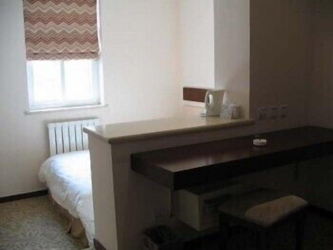 Bedroom 3, Beijing Hepingli Hotel, Beijing