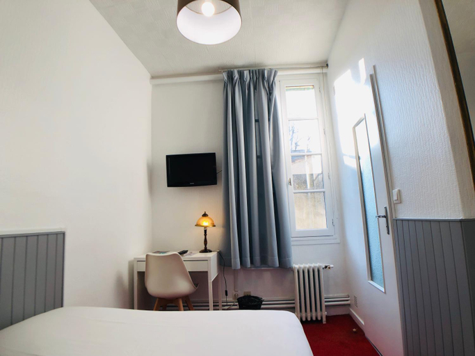 Others 4, Cit'Hotel Le Volney, Maine-et-Loire