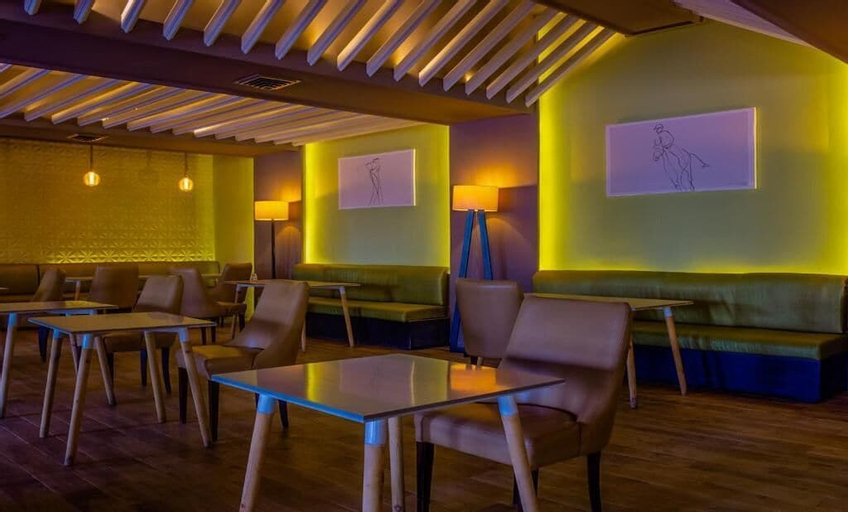 Food & Drinks 5, HAMILTON Agadir, Agadir-Ida ou Tanane