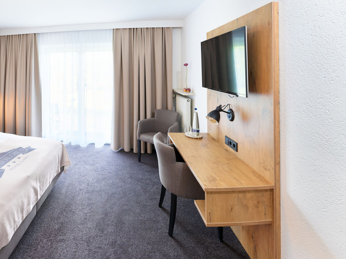 Bedroom 2, Hotel Garni Hanauerlehen, Berchtesgadener Land