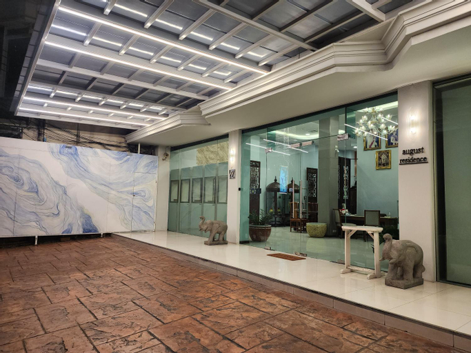 Others 5, August Residence, Wattana