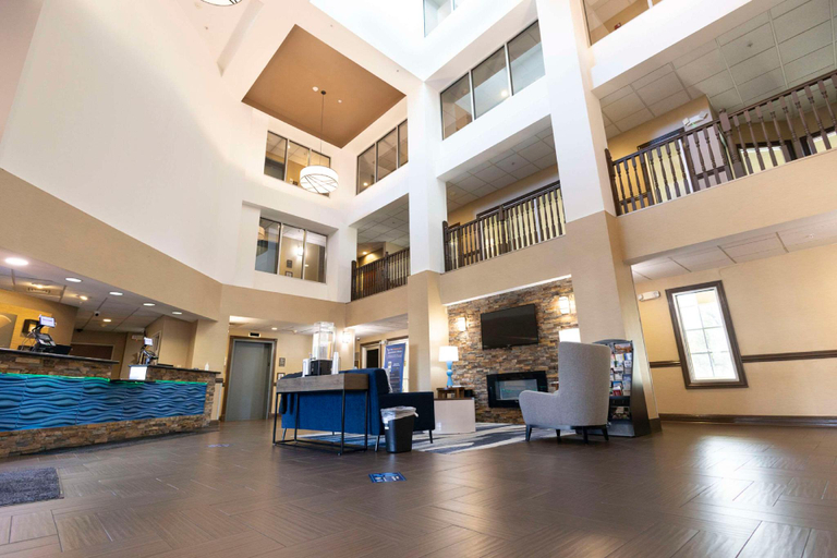 Public Area 2, Comfort Suites Springfield I-70, Clark
