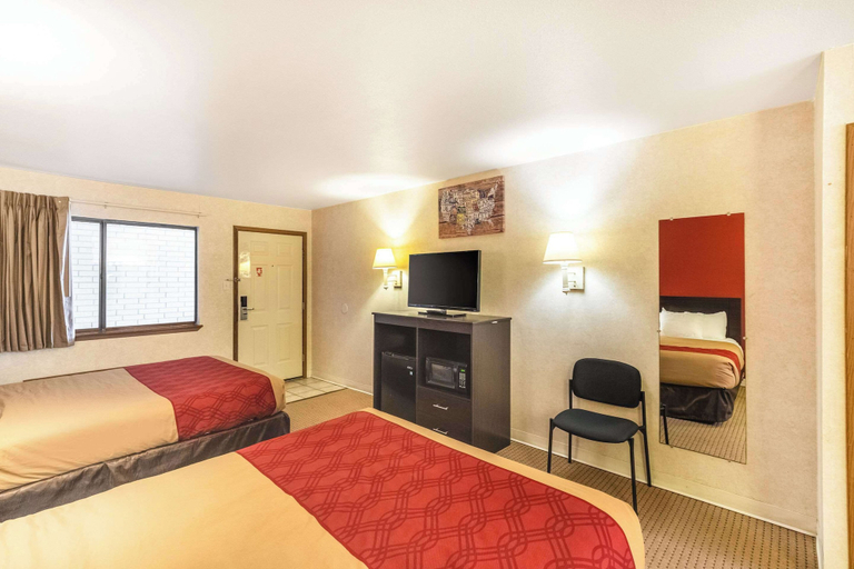 Bedroom 4, Econo Lodge Fredericksburg, Gillespie