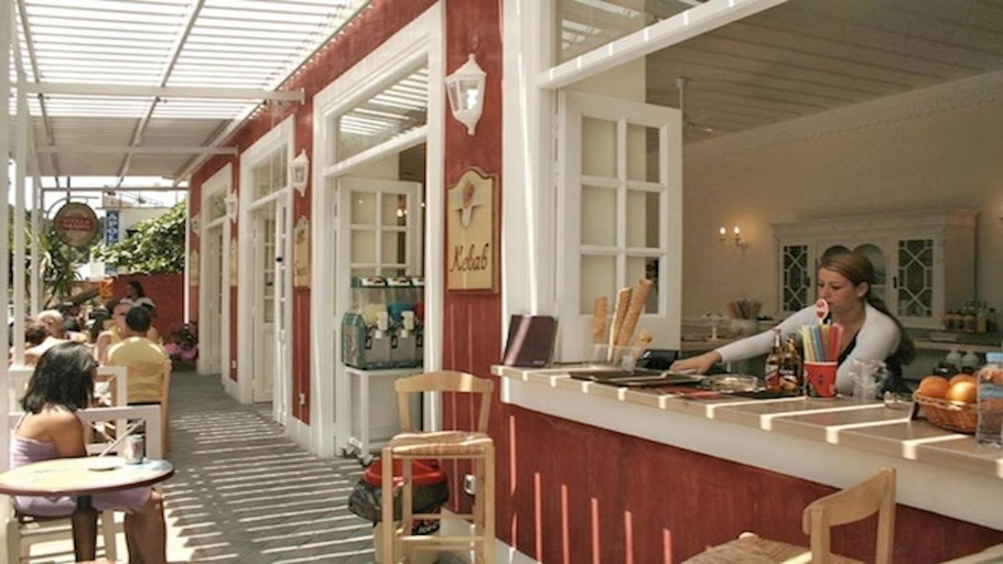 Food & Drinks 5, Zefiros Traditional Hotel, Ionian Islands