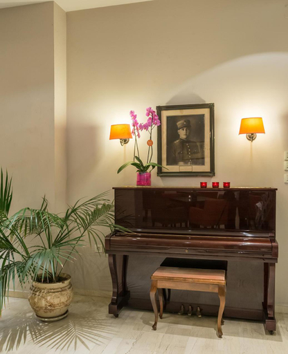 Public Area 2, Galini Hotel, Central Greece