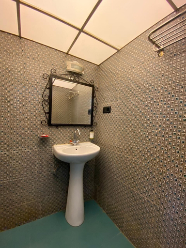 Bathroom 3, Hotel Linda by Dia Hotels, North Goa