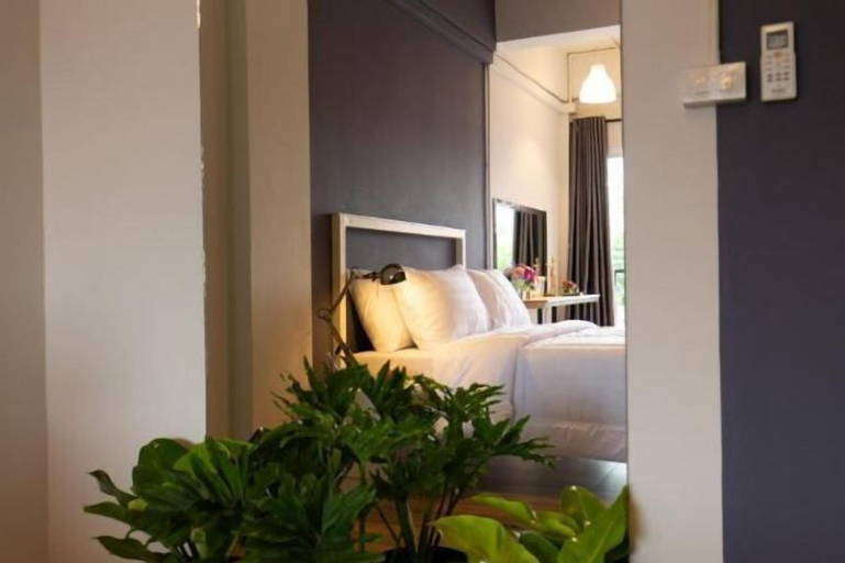 Bedroom 23