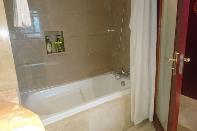 Bathroom 4, Heizhugou Midou Hotel, Leshan
