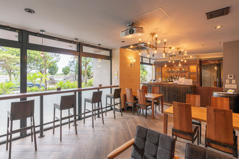 Food & Drinks 5, JAPAVISTA Casa De Boss, Naha