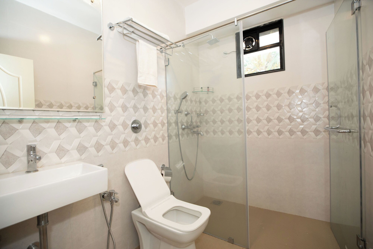 Bathroom 5, The Woodside Inn Goa, South Goa