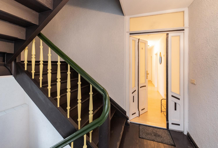 Schicke 2,5 Zimmer DG-Wohnung, Eisenach