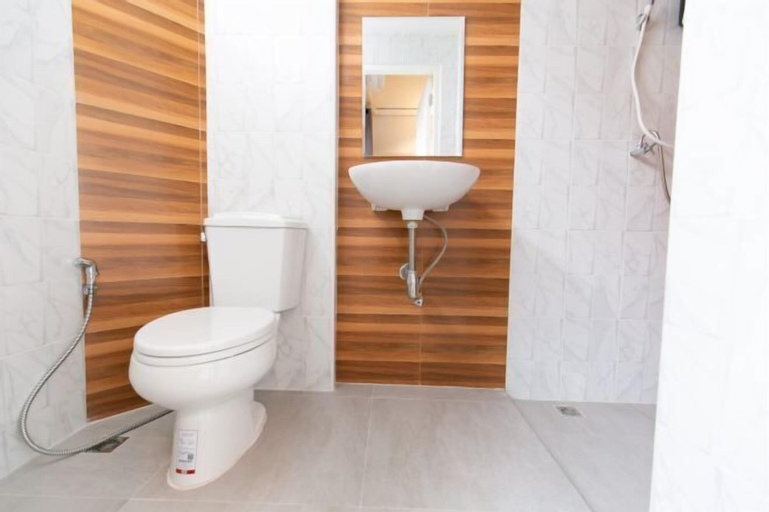 Bathroom 5