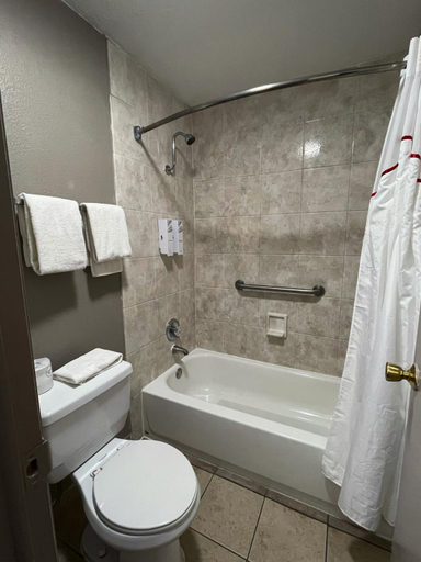 Bathroom 4, Econo Lodge Childress TX, Childress