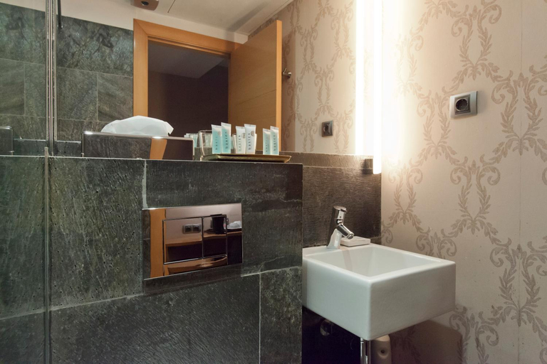 Bathroom 4, Casa Boutique Barcelona , Barcelona