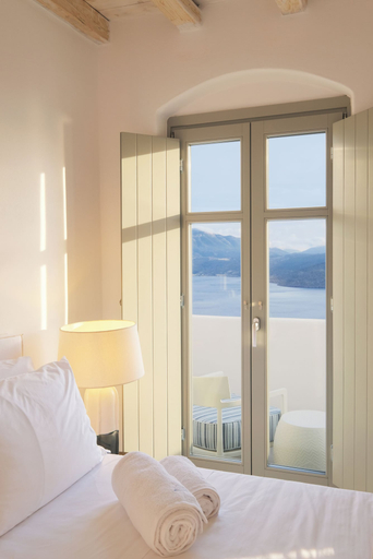 Bedroom 3, Odyssey Rock, South Aegean