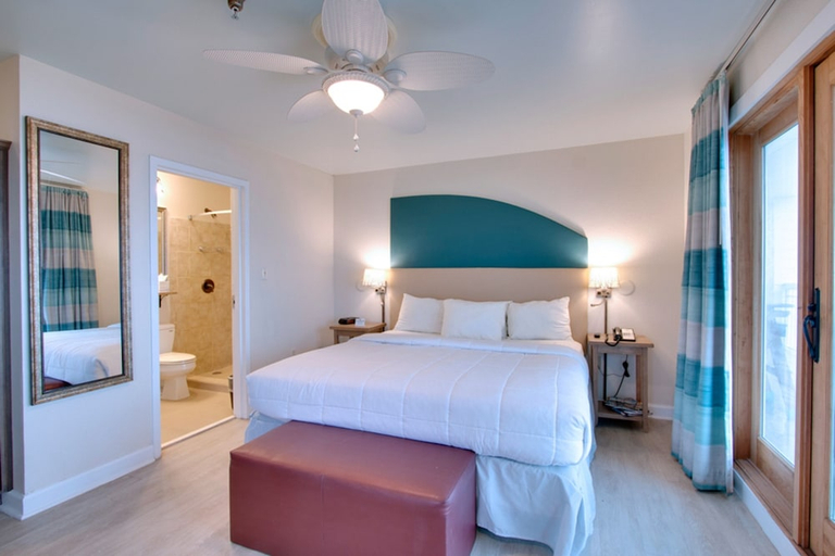 Bedroom 2, Seaside Inn, Charleston