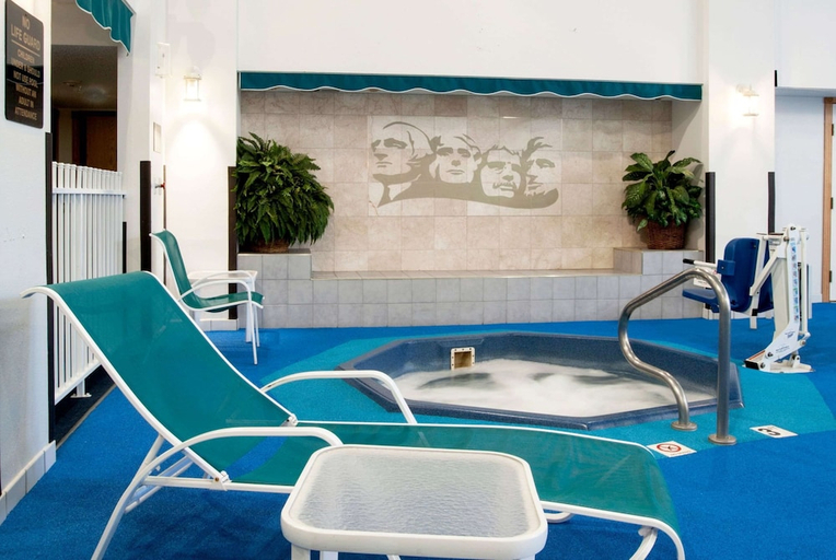 Sport & Beauty 5, Ramada By Wyndham Keystone Near Mt Rushmore, Pennington