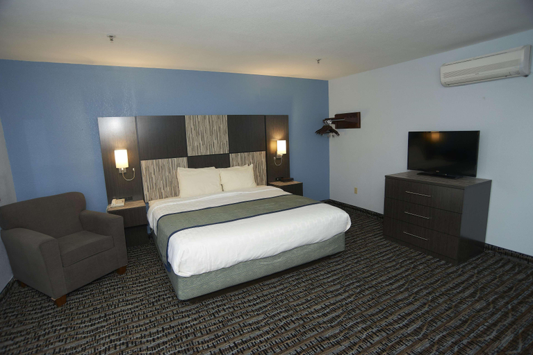 Bedroom 3, Sandwich Lodge & Resort, Barnstable