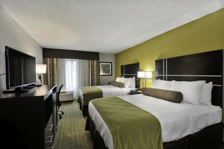 Bedroom 5, Best Western Plus Hanes Mall Hotel, Forsyth