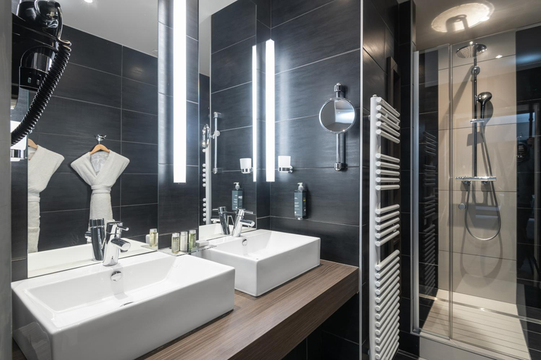 Bathroom 4, Le Grand Hotel & Spa, Vosges