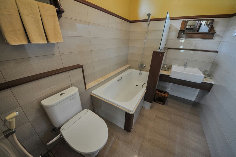 Bathroom 5