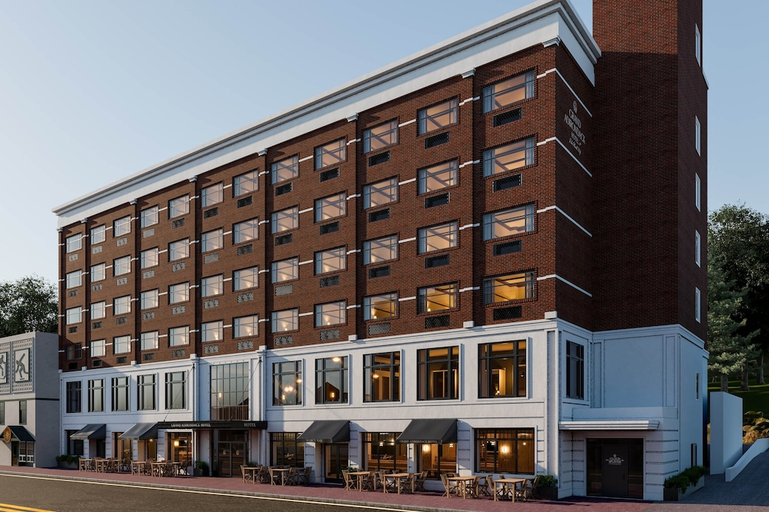 Exterior & Views