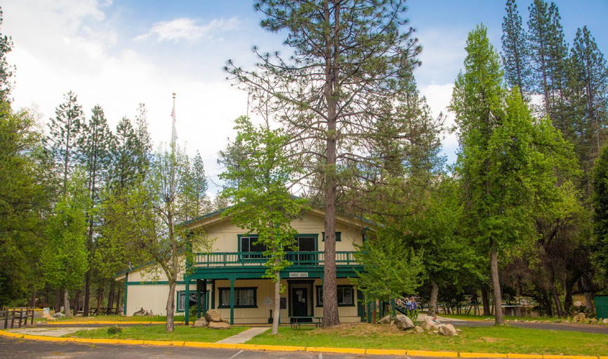 Exterior & Views 1, Yosemite Lakes River Yurt 21, Tuolumne