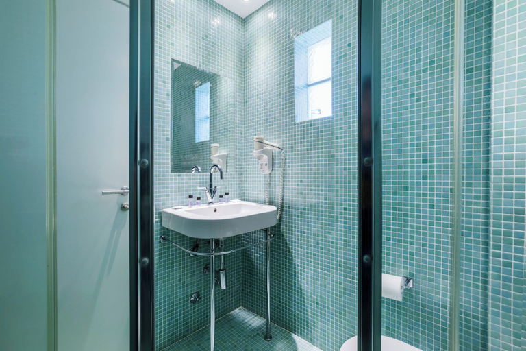 Bathroom 4, Hanioti Village Resort, Central Macedonia