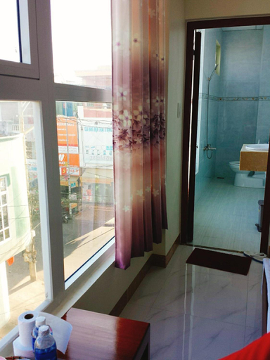Others 2, Hotel Tan Phu, La Gi