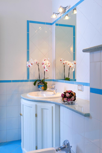 Bathroom 4, Bed And Breakfast Sunflower, Napoli