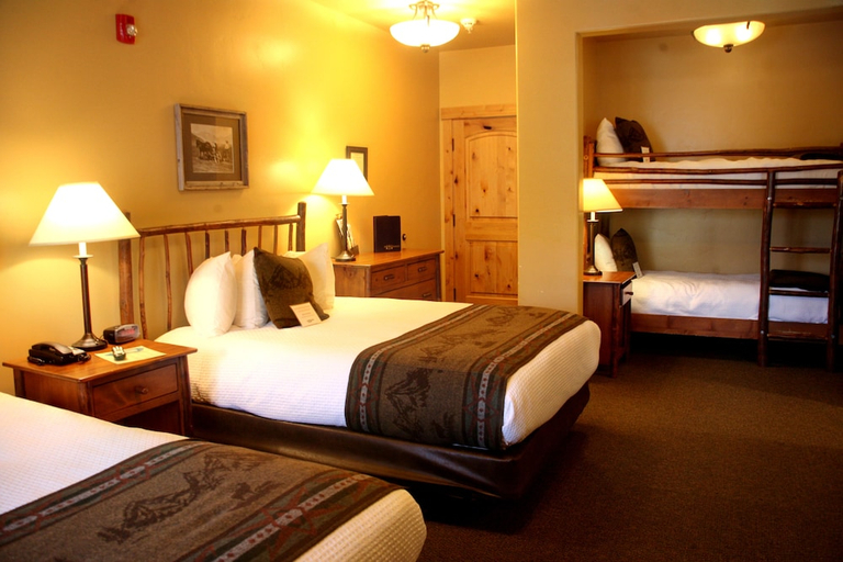 Bedroom 2, Cowboy Village Resort, Teton