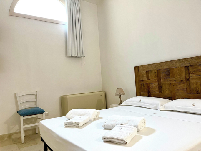Bedroom 2, Salto Nel Blu, Lecce